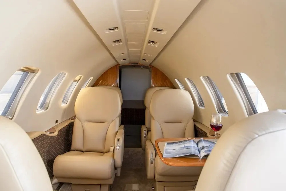 CESSNA CITATION BRAVO photo 2