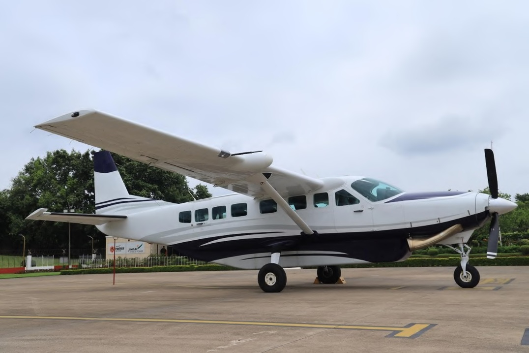 CESSNA 208B GRAND CARAVAN