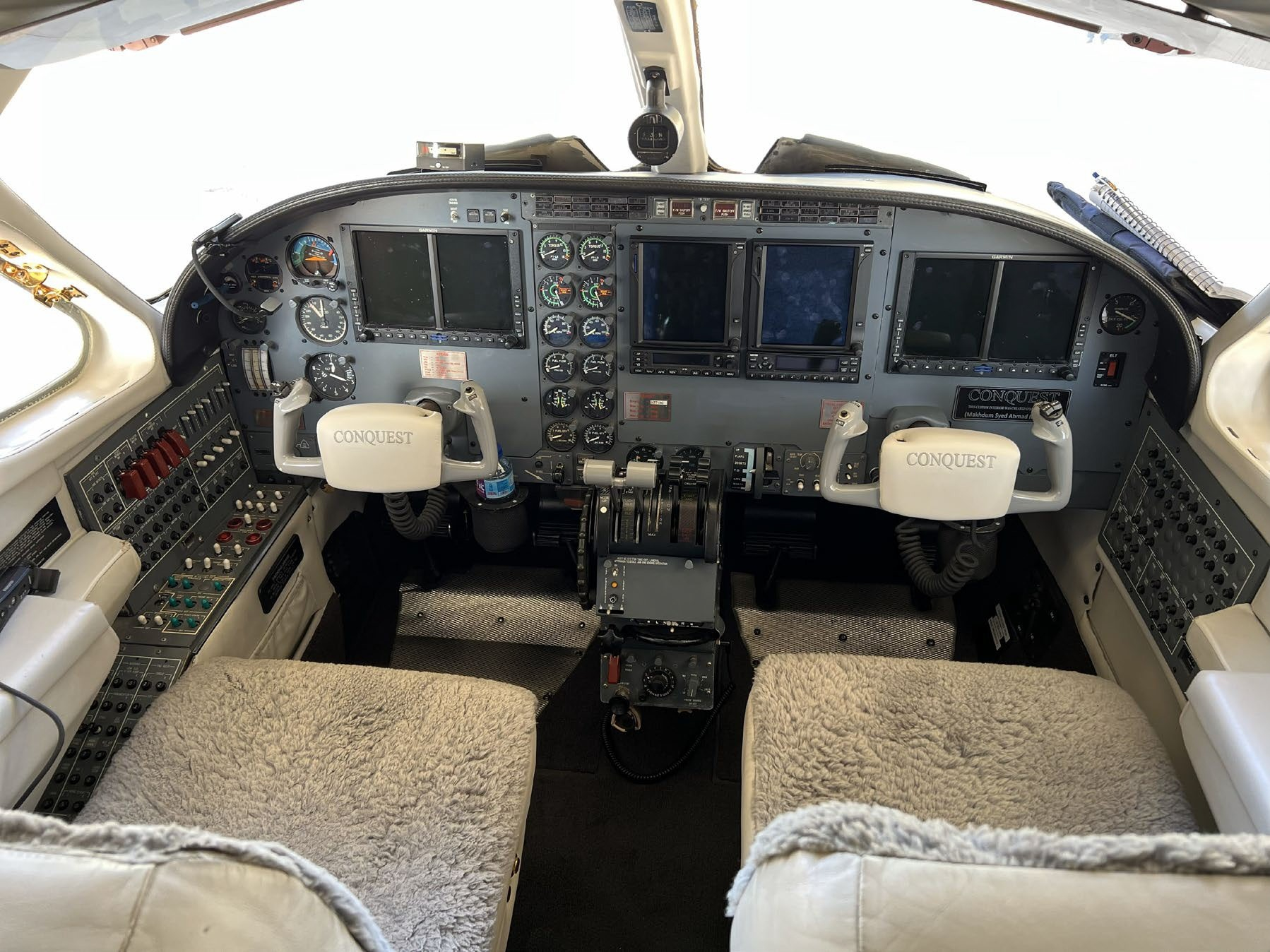 CESSNA 441 CONQUEST II photo 2