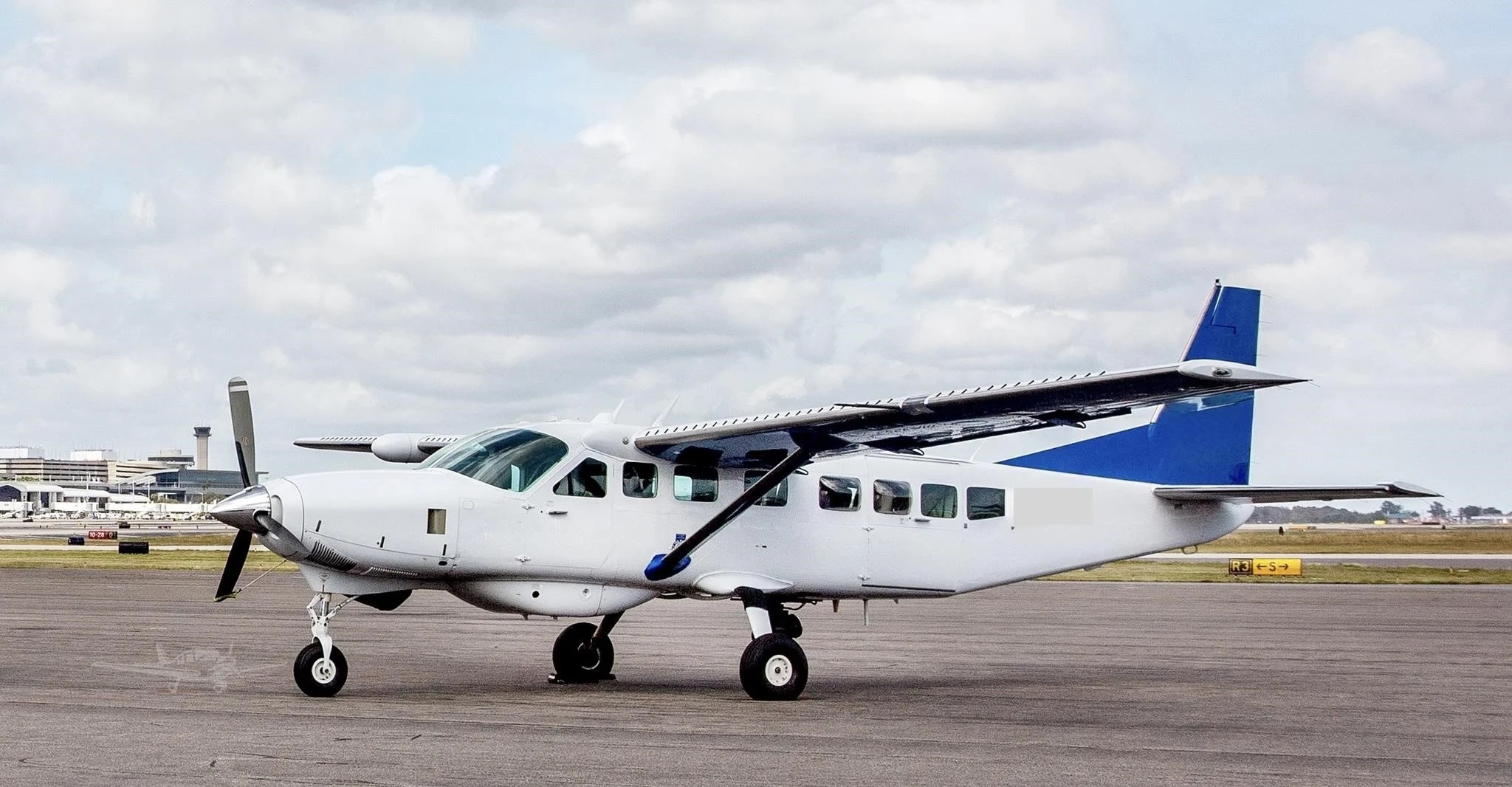CESSNA 208B GRAND CARAVAN EX