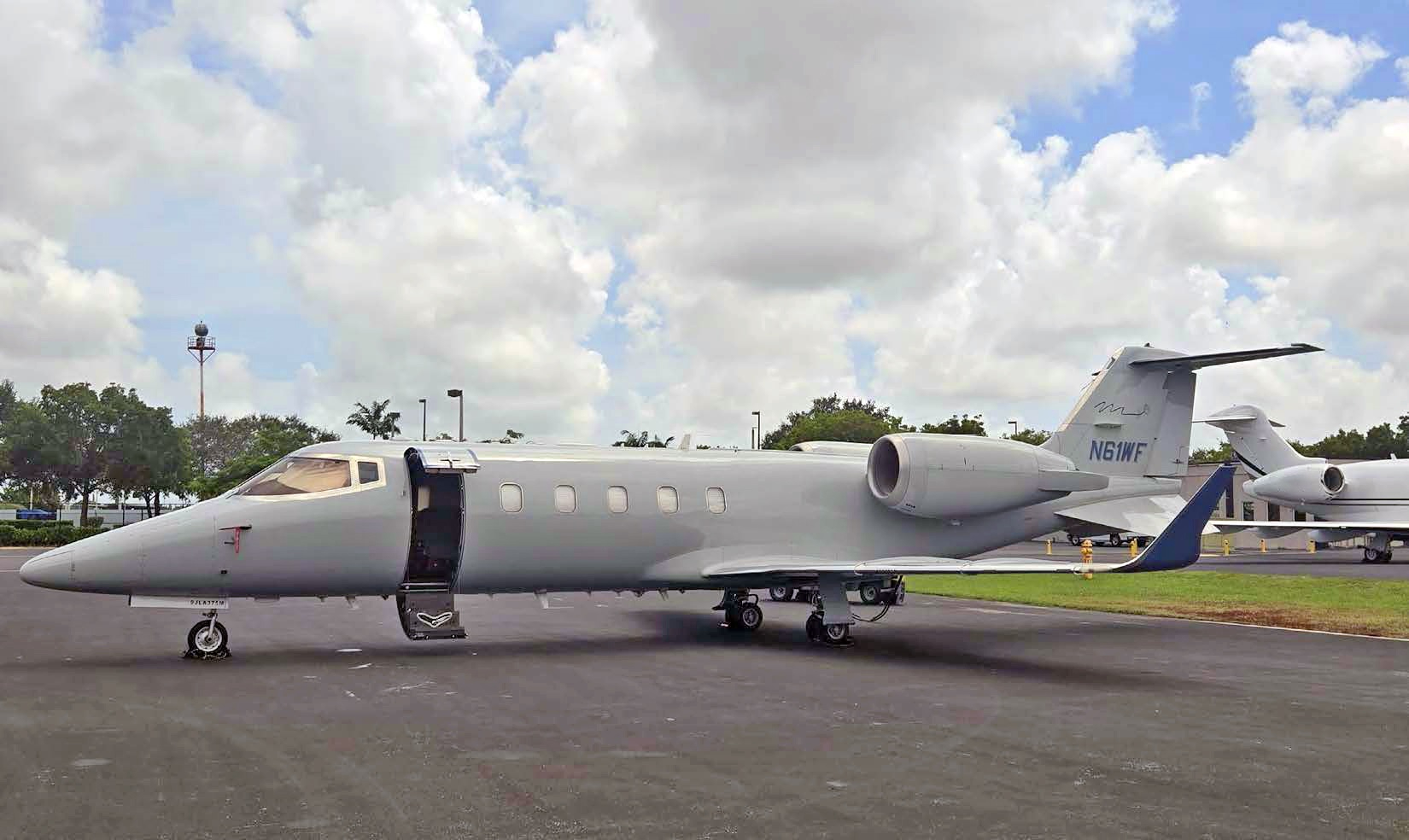 BOMBARDIER LEARJET 60 photo 3
