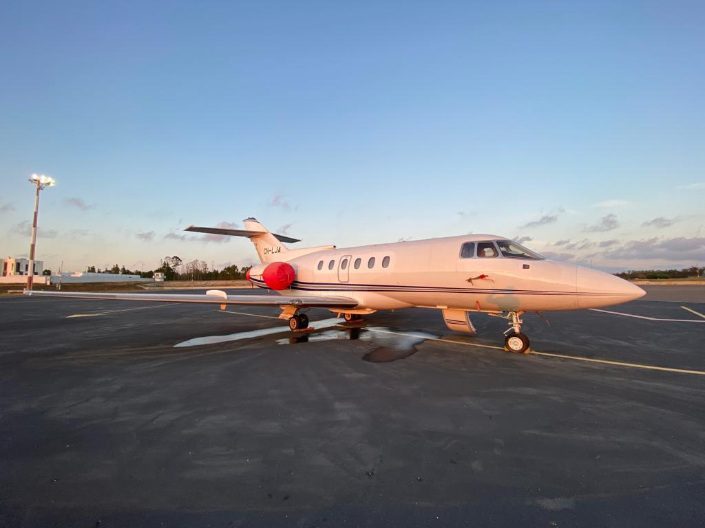 HAWKER 800B