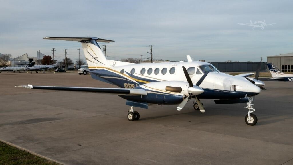 BEECHCRAFT KING AIR 200 photo 2