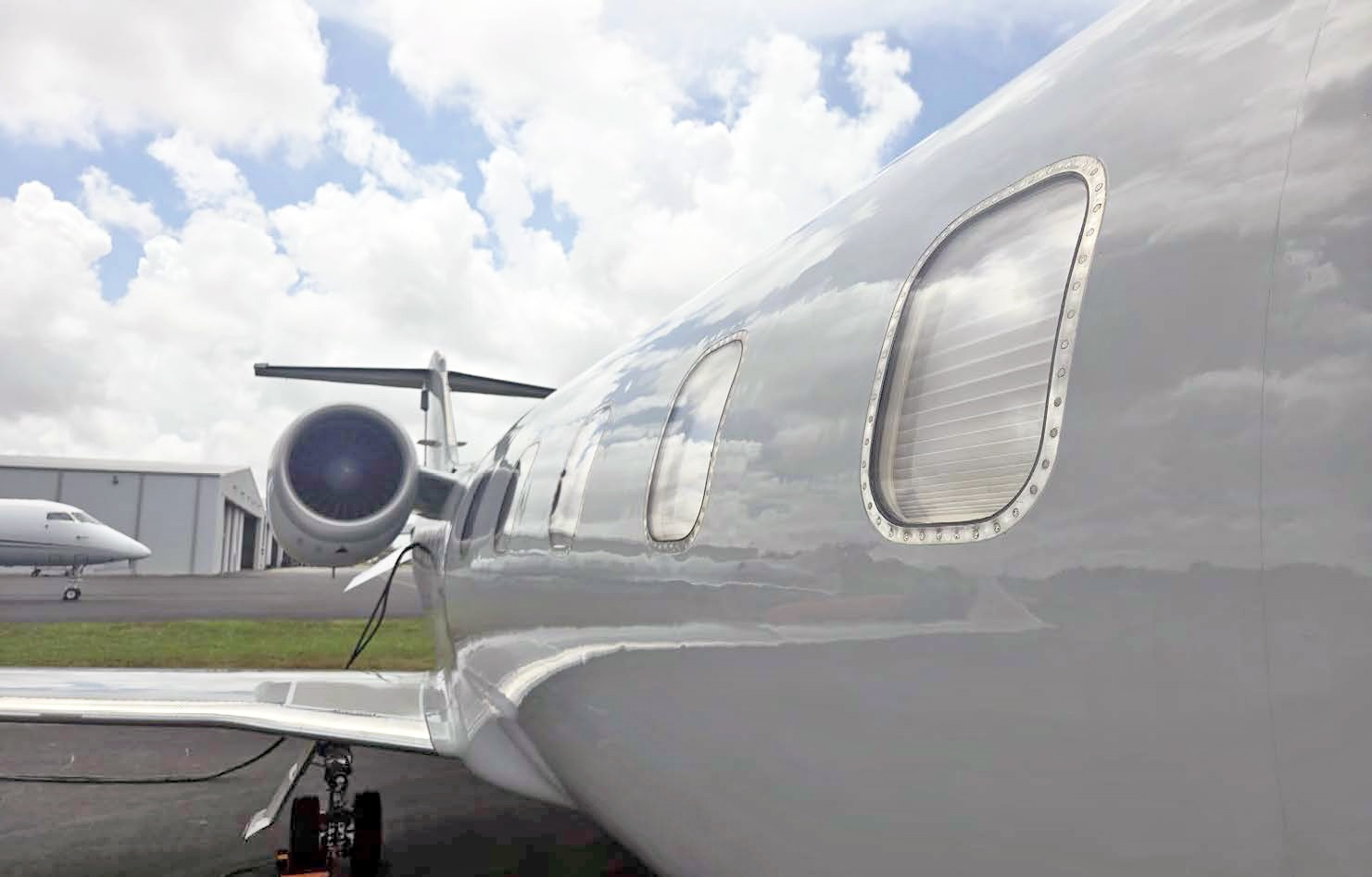 BOMBARDIER LEARJET 60