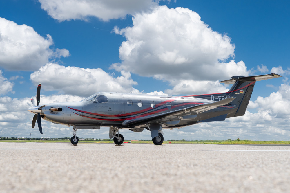 PILATUS PC-12 NG photo 2
