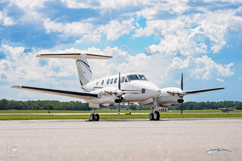 BEECHCRAFT KING AIR F90