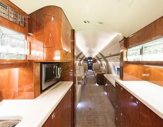 GULFSTREAM G550 photo 3