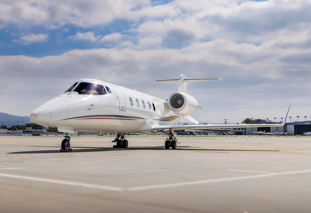 BOMBARDIER LEARJET 60
