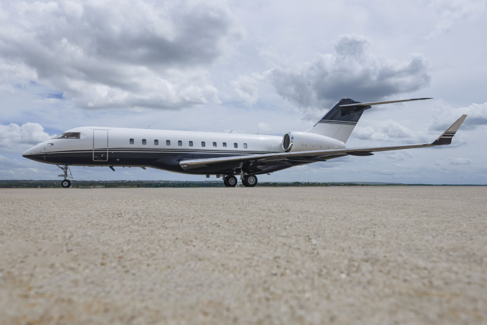 BOMBARDIER GLOBAL 5000