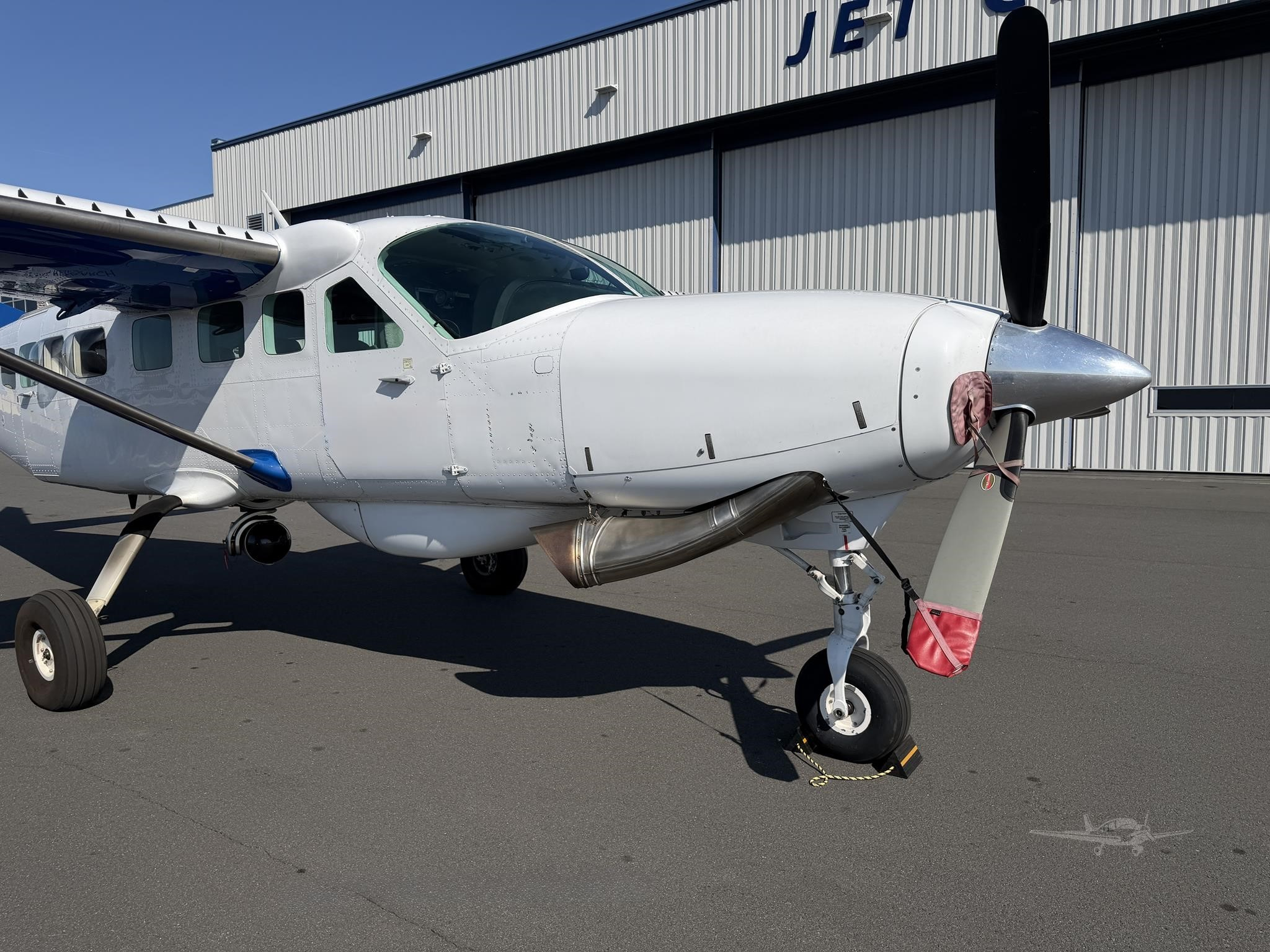 CESSNA 208B GRAND CARAVAN EX photo 3