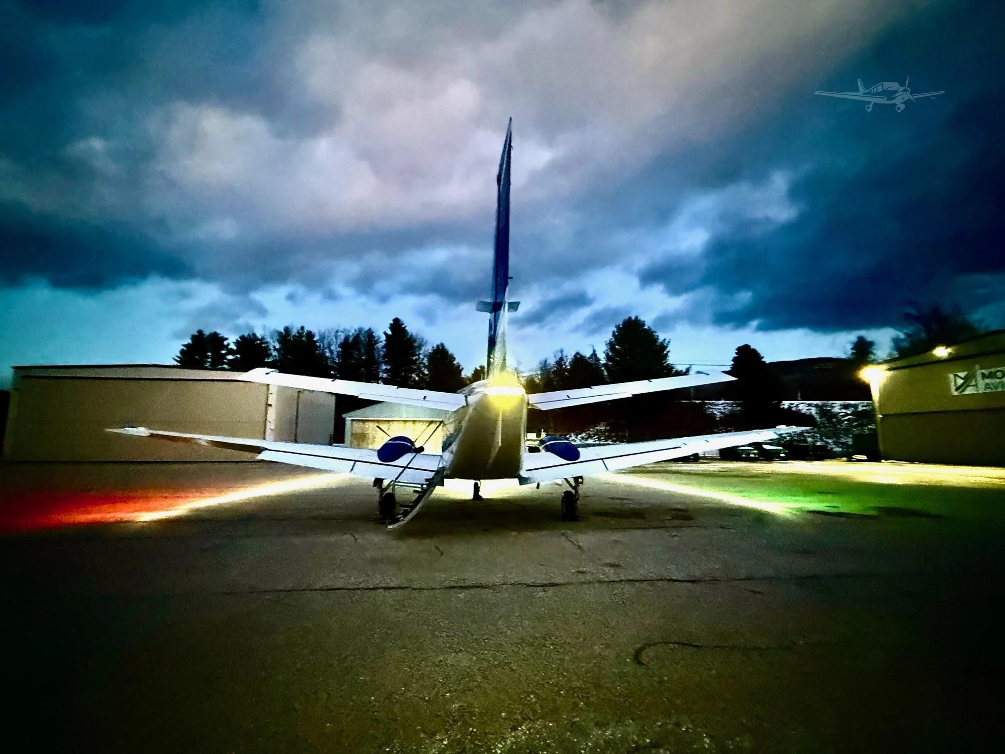 BEECHCRAFT KING AIR C90 photo 2