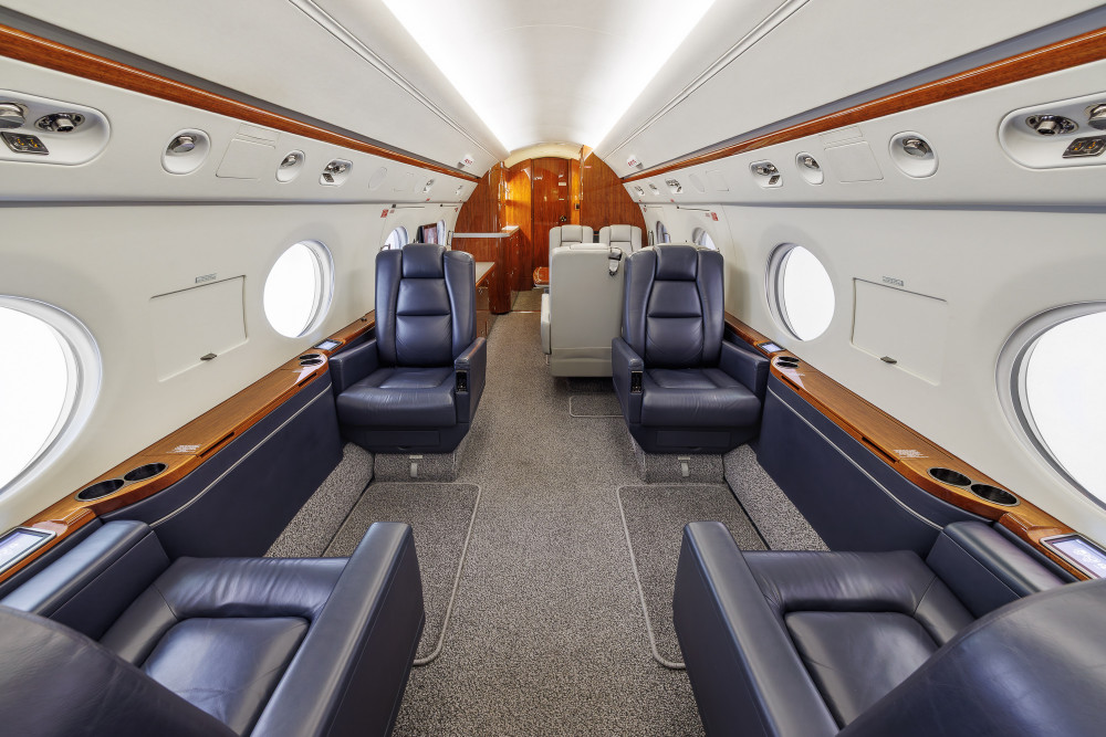 GULFSTREAM G450 photo 3
