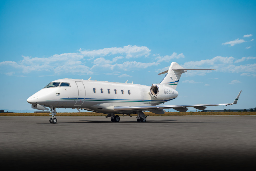 BOMBARDIER CHALLENGER 300