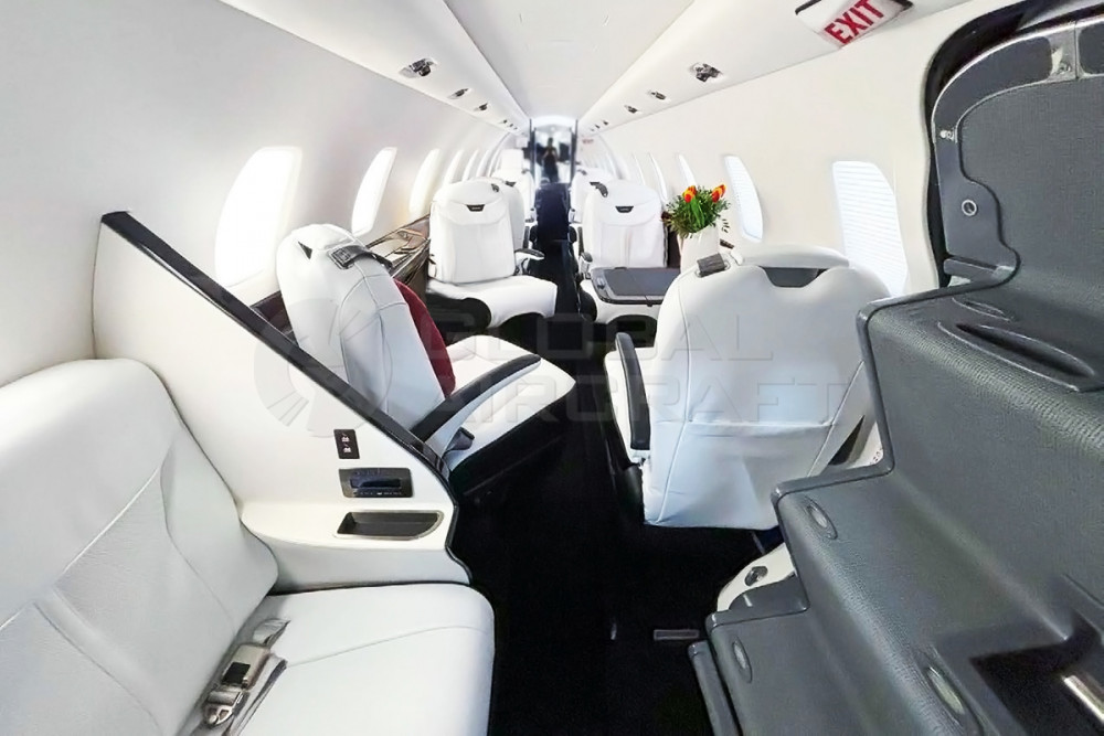 CESSNA CITATION SOVEREIGN photo 2