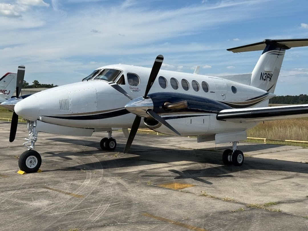 BEECHCRAFT KING AIR B200