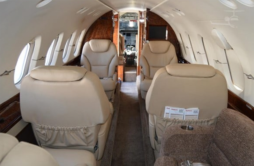 HAWKER 800XP photo 3