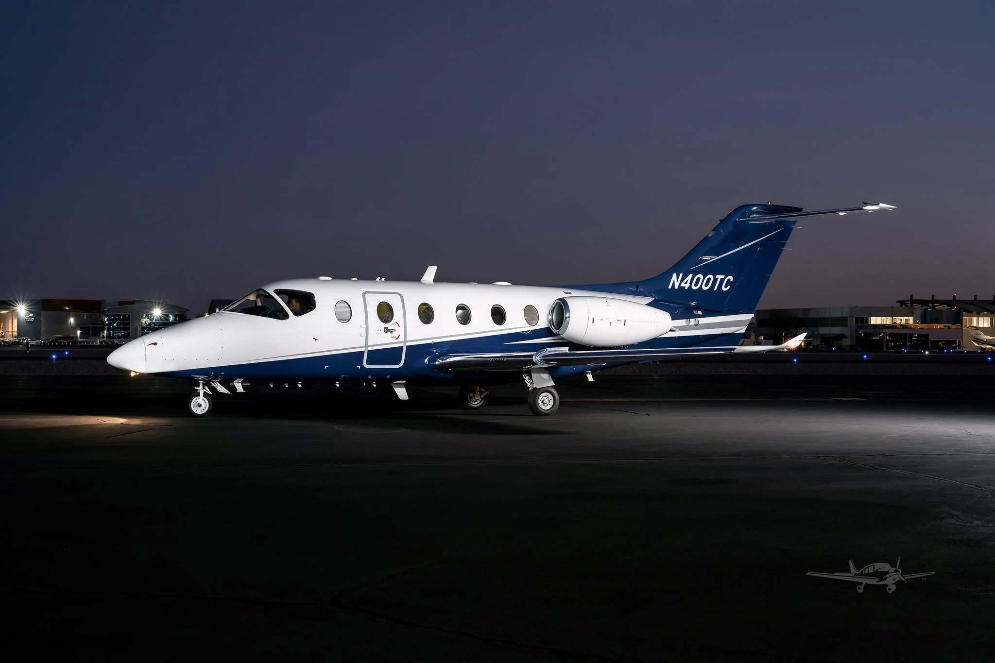 HAWKER 400XT