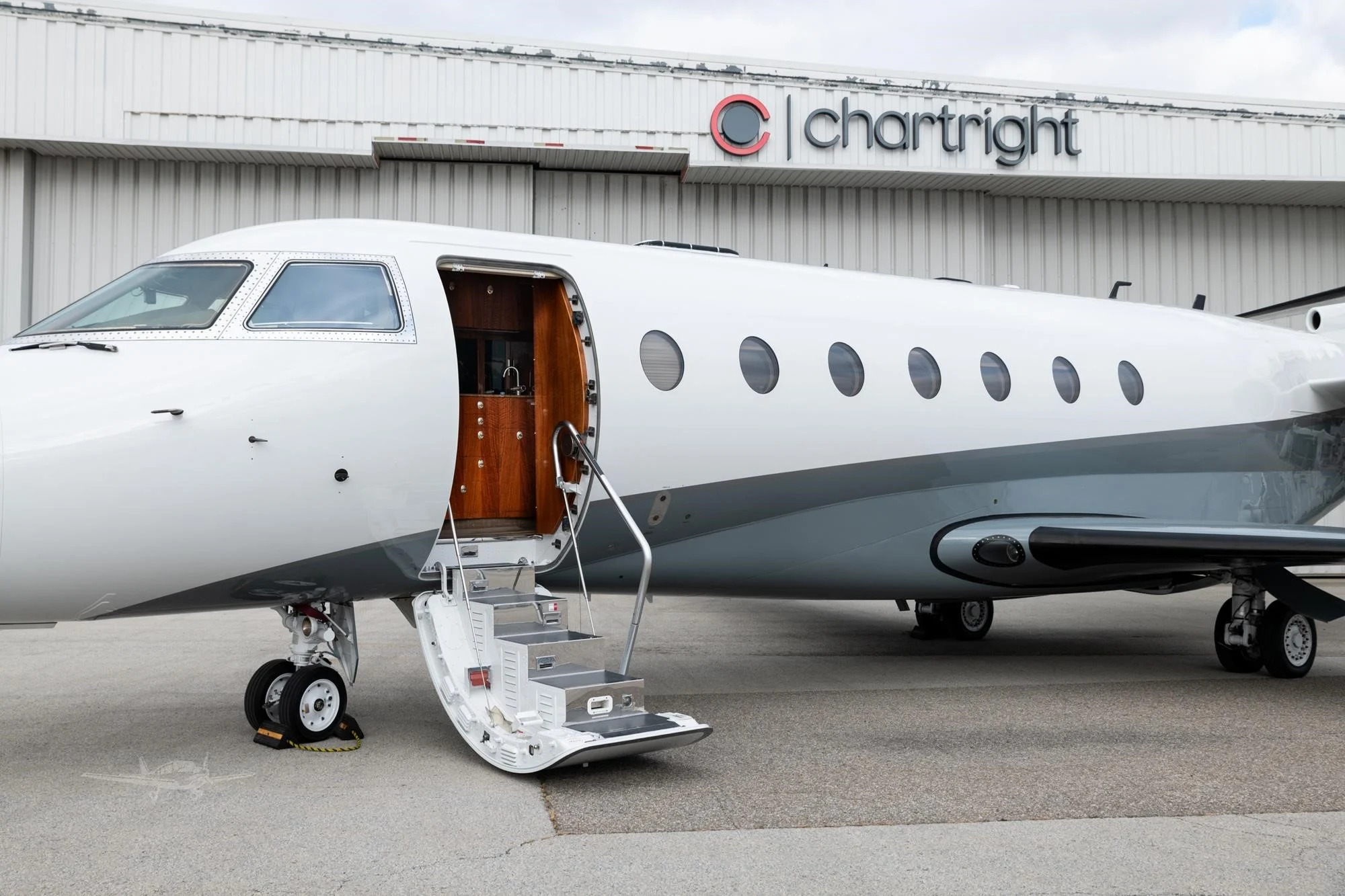 GULFSTREAM G200 photo 2