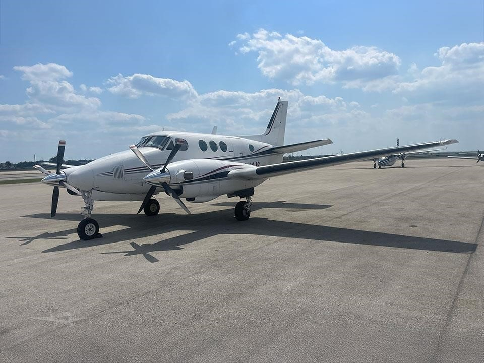 BEECHCRAFT KING AIR E90