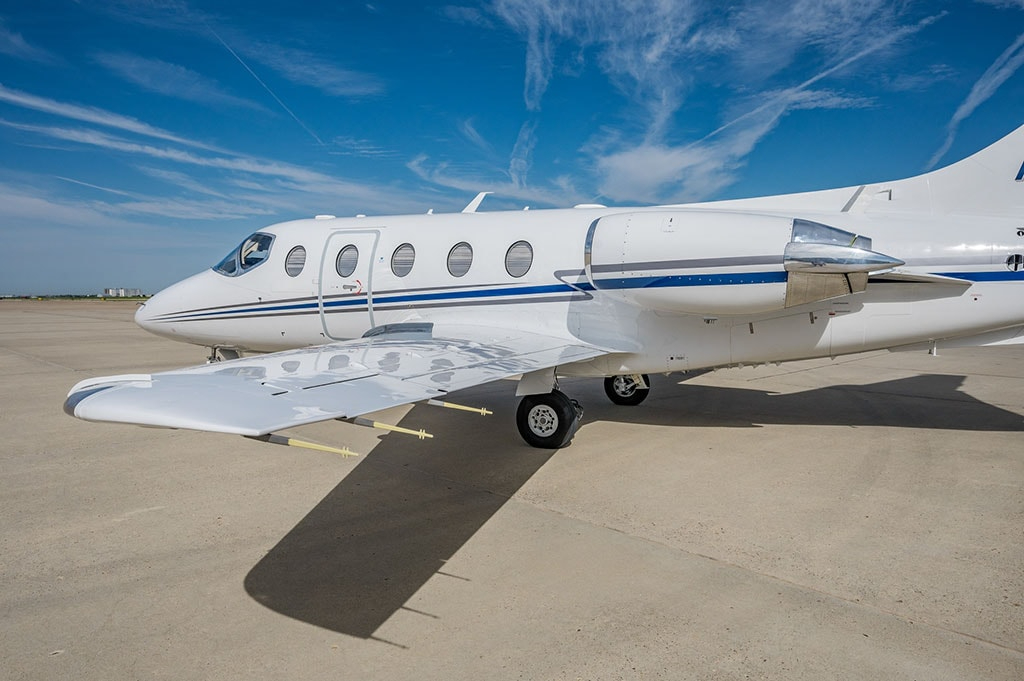 BEECHCRAFT BEECHJET 400A photo 3