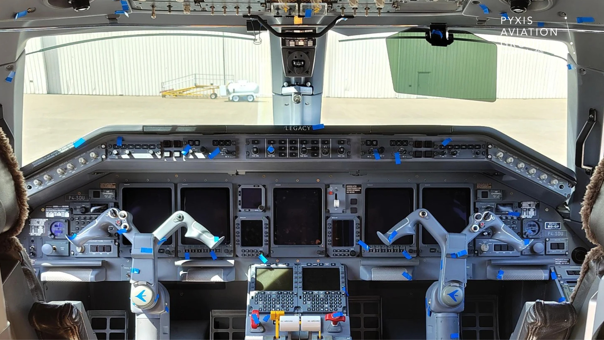 EMBRAER LEGACY 600 photo 2