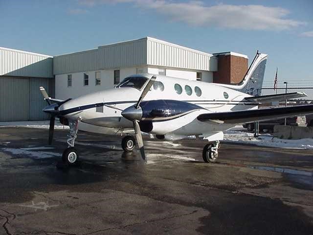 BEECHCRAFT KING AIR C90