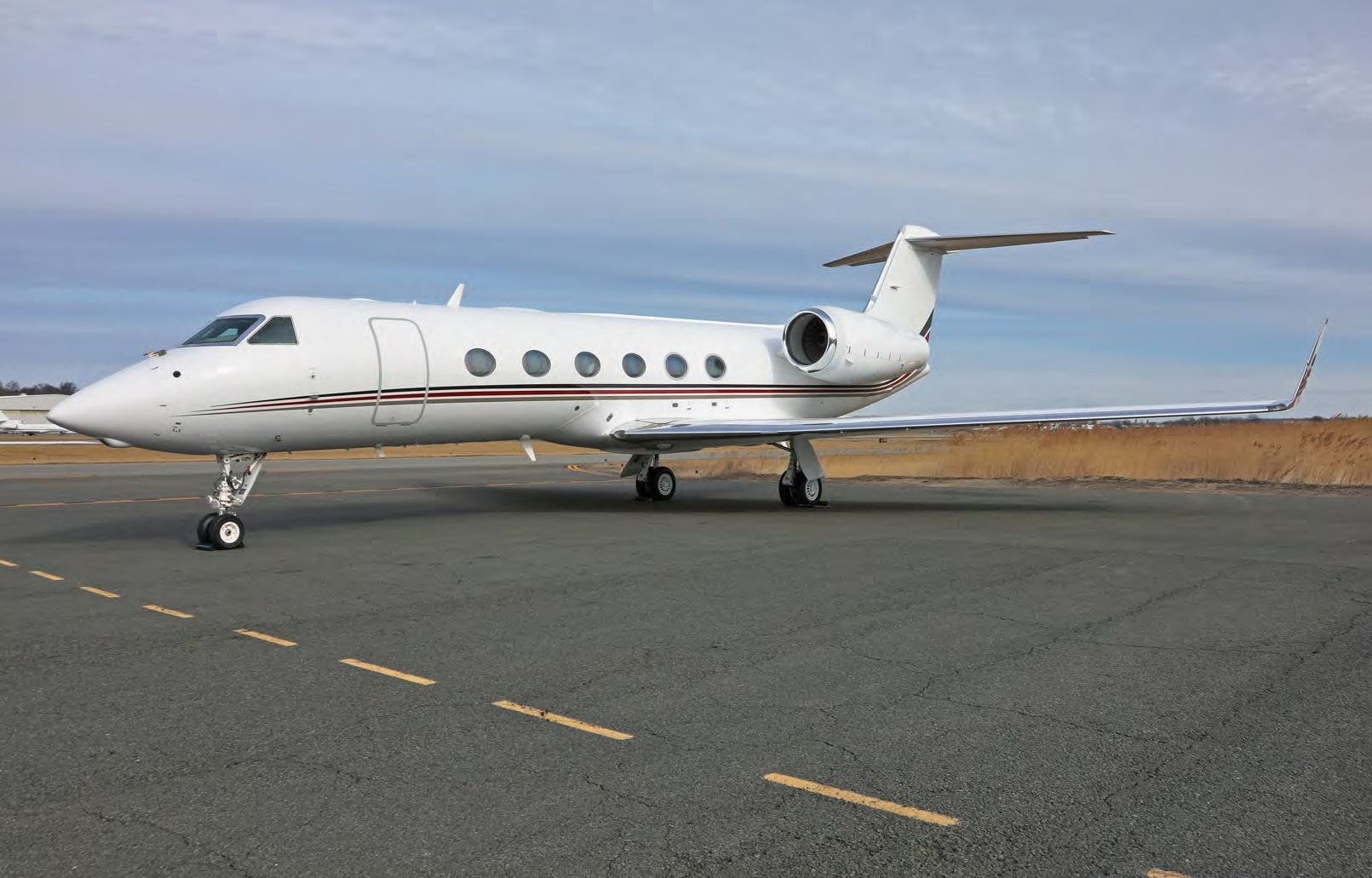 GULFSTREAM G450 photo 2